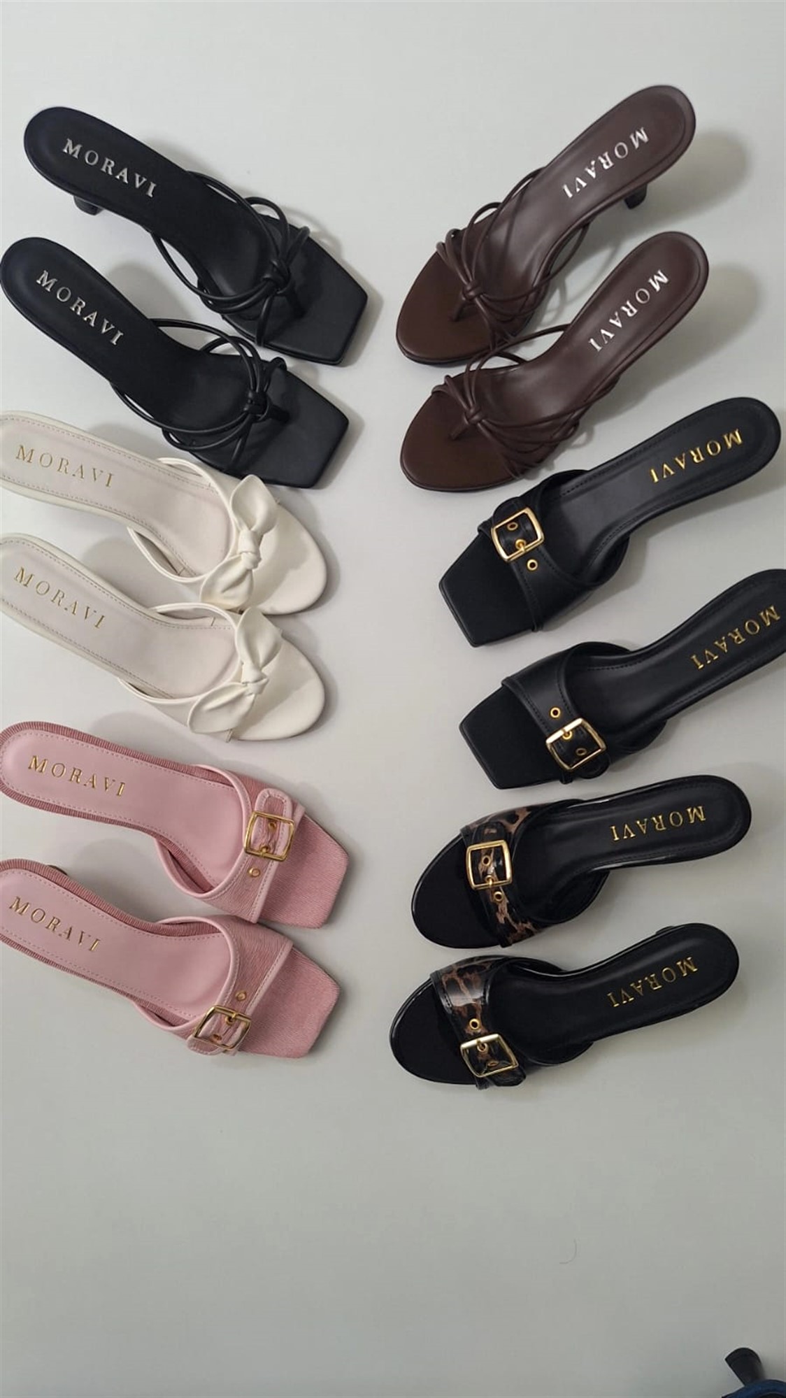 Selección de sandalias MORAVI en varios colores